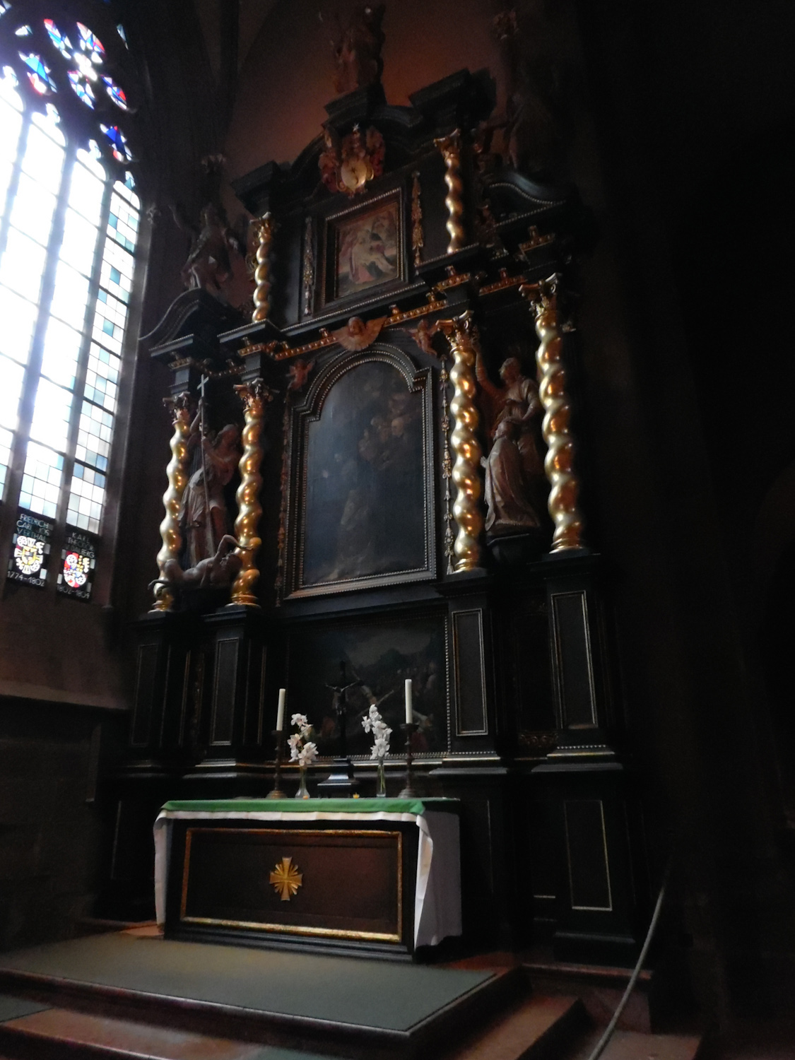 Inside the 10th century Mainz Cathedral